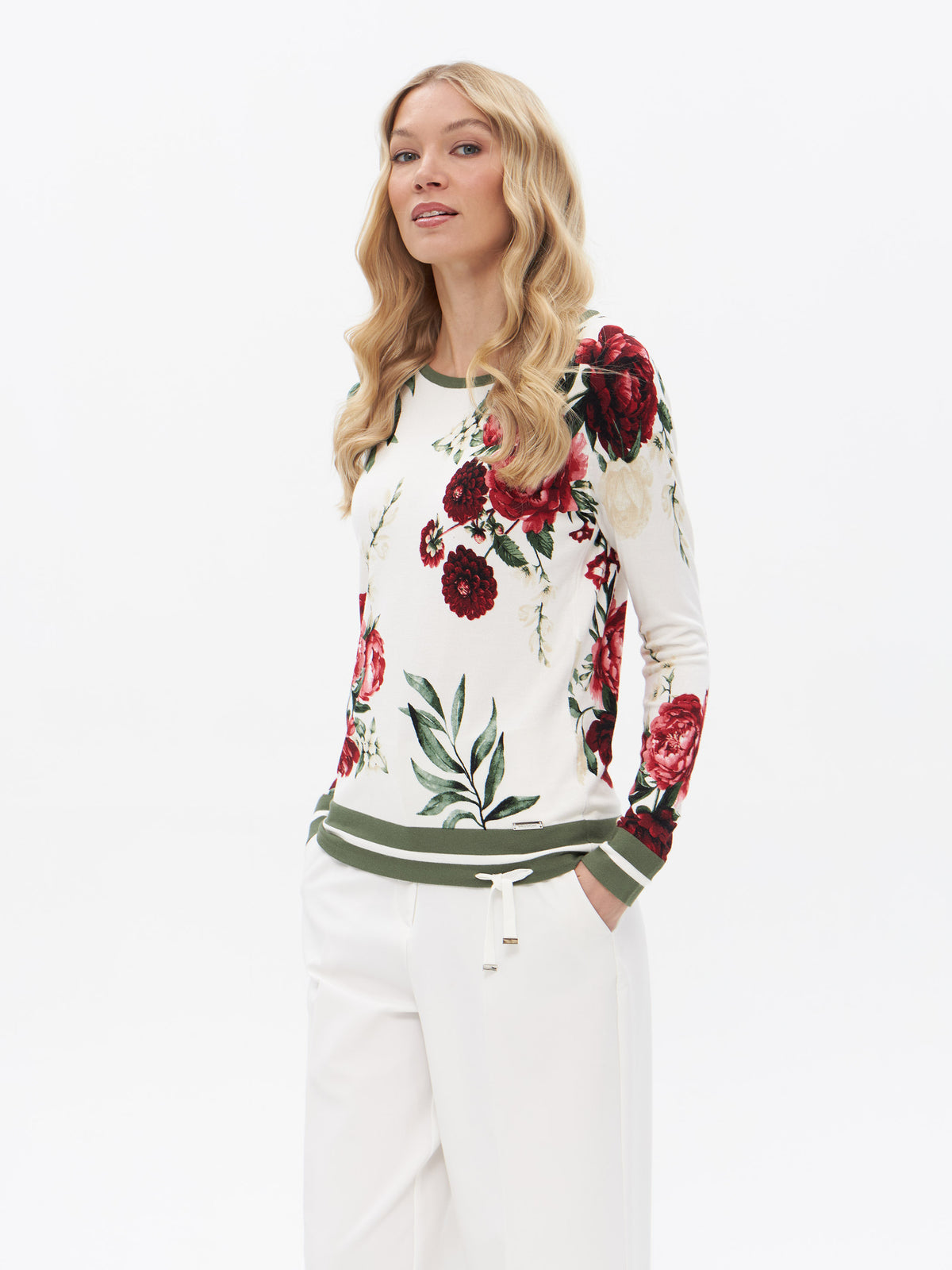 Pullover mit Blumenmuster