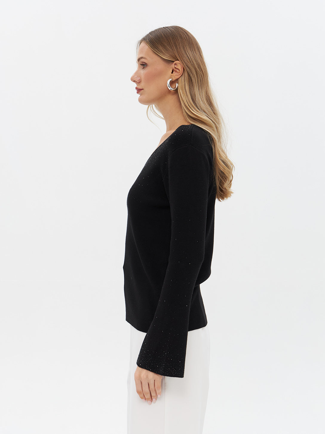 Strickpullover mit ausgestellten Ärmeln
