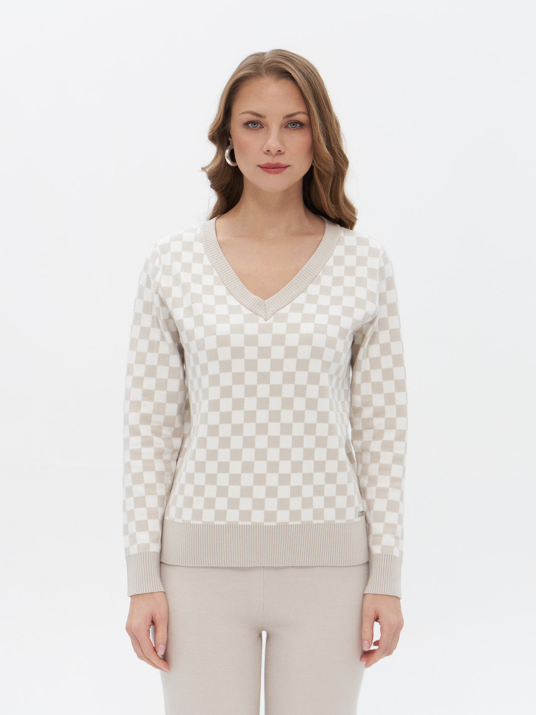 Pullover mit Schachbrett-Muster
