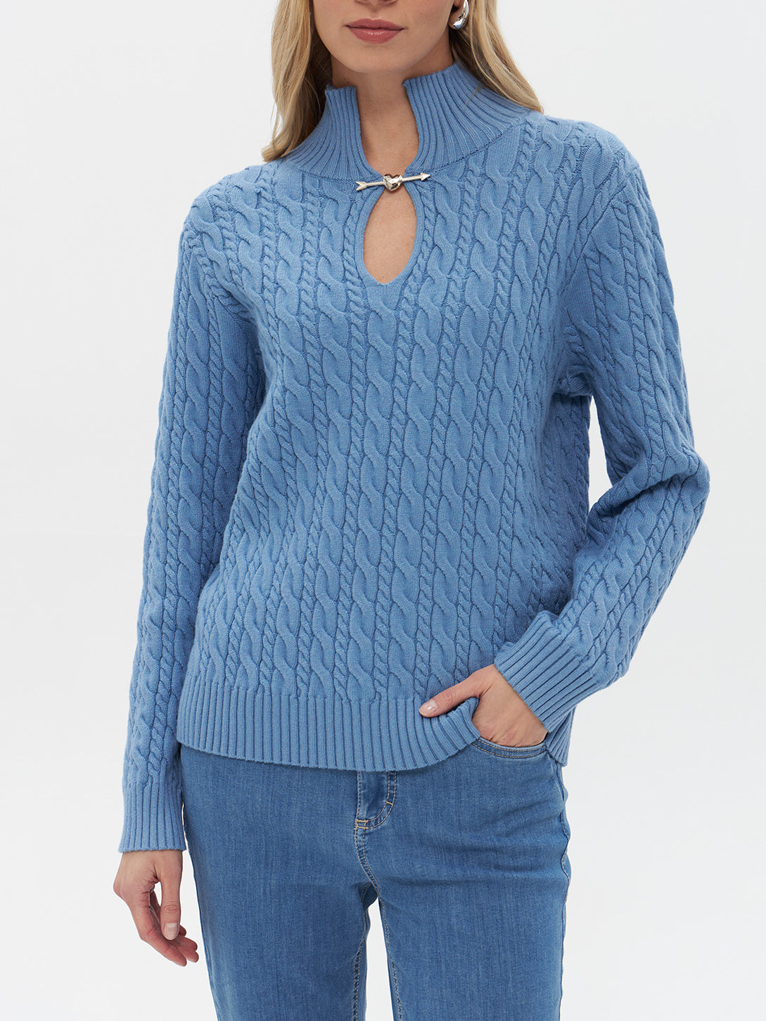 Pullover mit Zopfstrick und Cut-Out