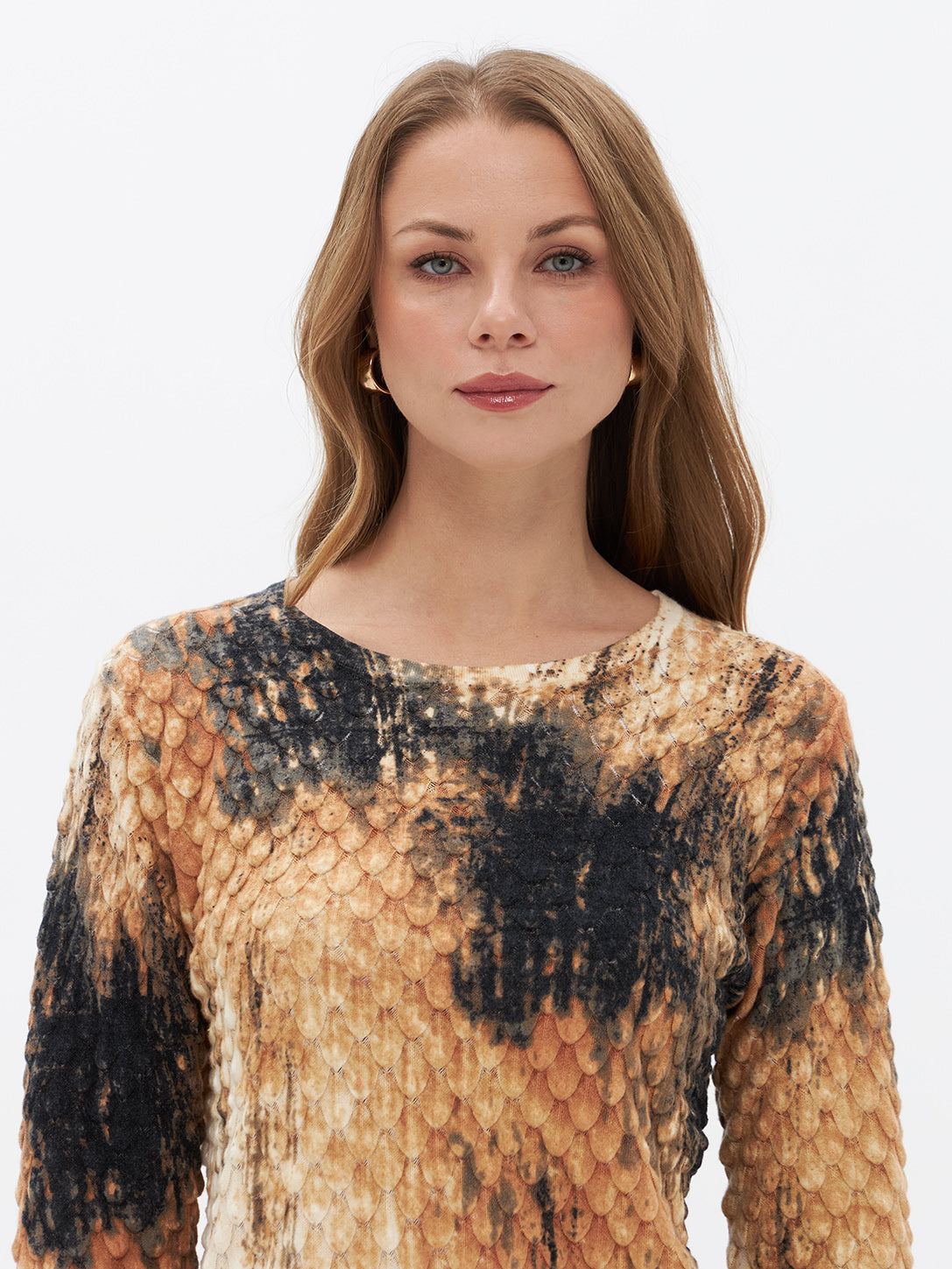 Pullover mit Strickstruktur in abstraktem Muster