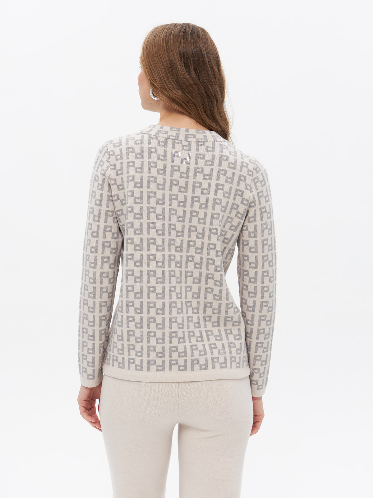 Gemusterter Pullover mit Mock Neck
