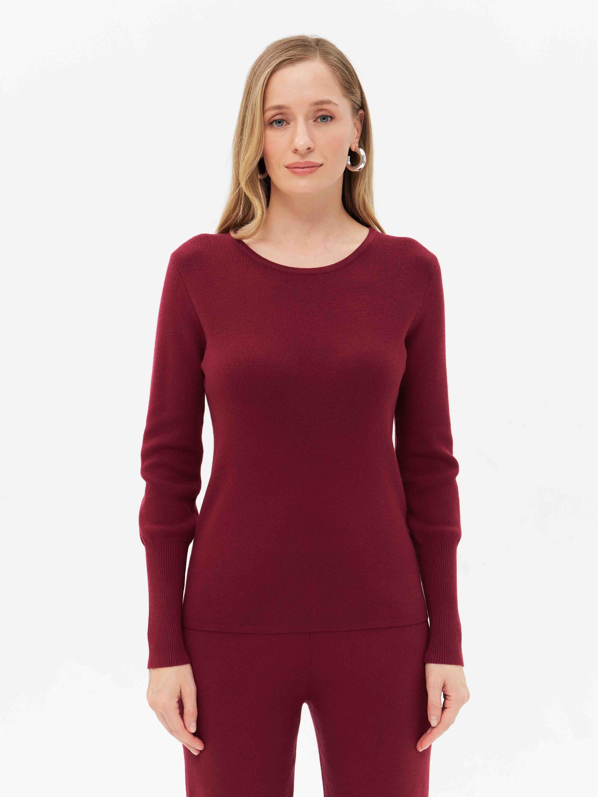 Feinstrickpullover mit Rundhalsausschnitt