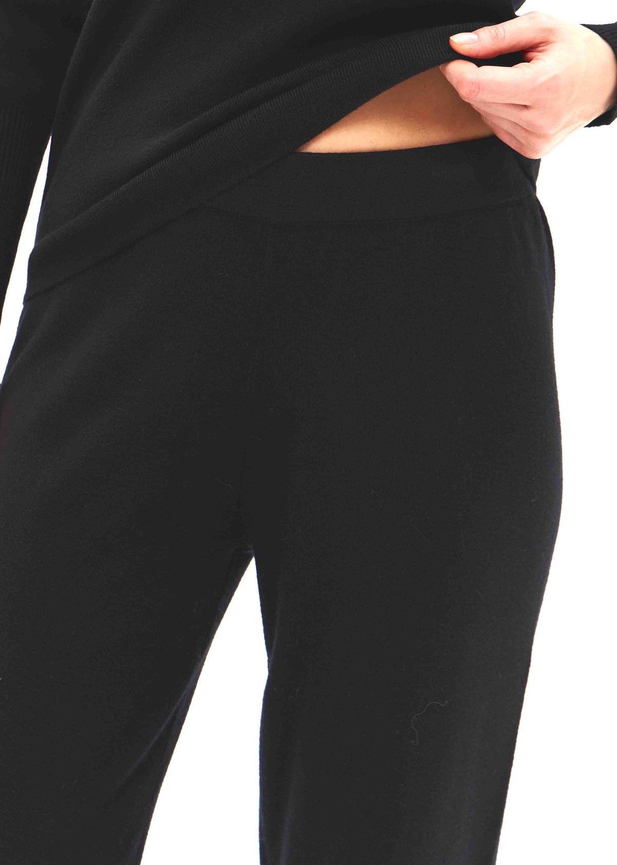 Gerade Feinstrickhose