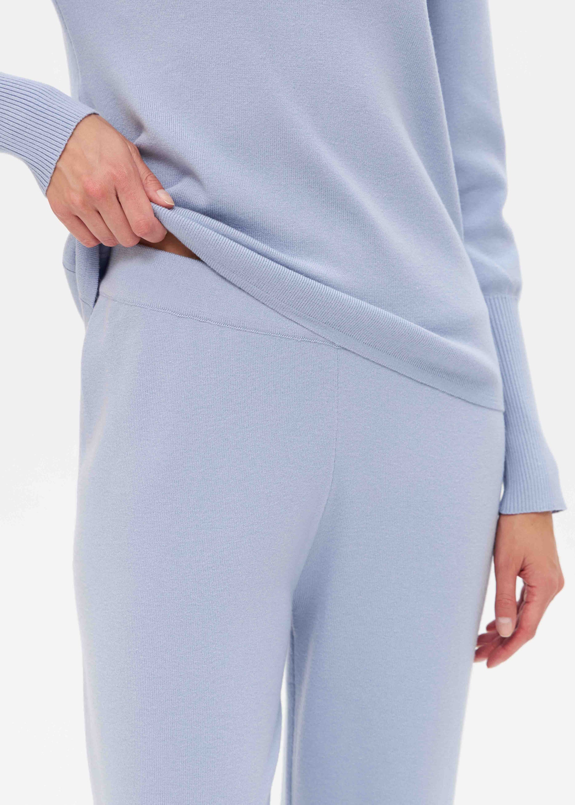 Gerade Feinstrickhose