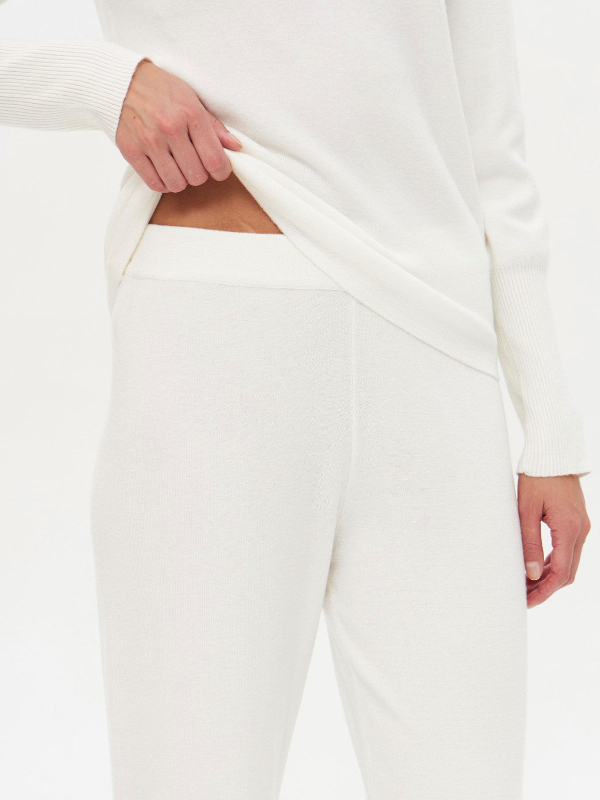 Gerade Feinstrickhose